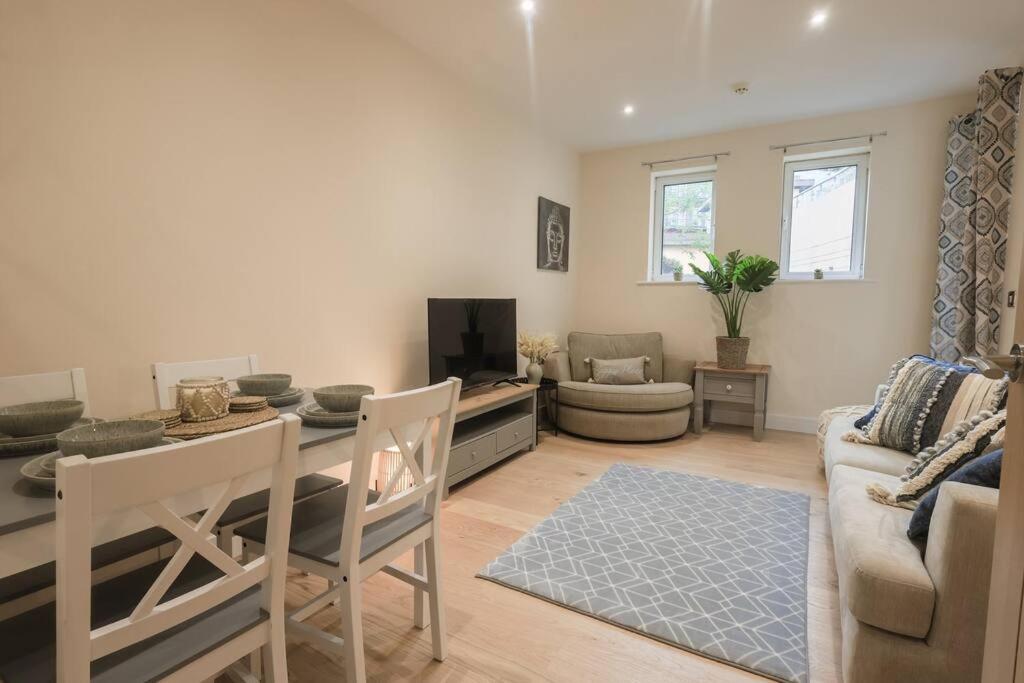 Апартаменти Ocean - 2 Bed Flat Sleeps 6 With Gym Access Саутгемптон Екстер'єр фото