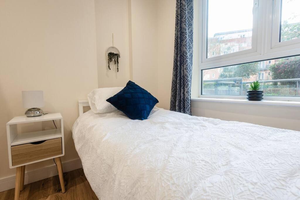 Апартаменти Ocean - 2 Bed Flat Sleeps 6 With Gym Access Саутгемптон Екстер'єр фото
